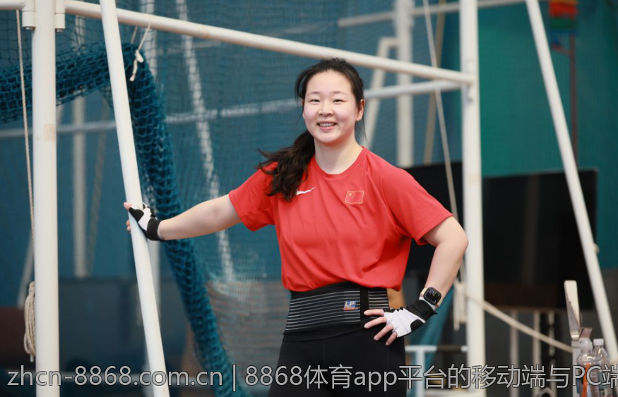 8868体育app平台的移动端与PC端使用体验